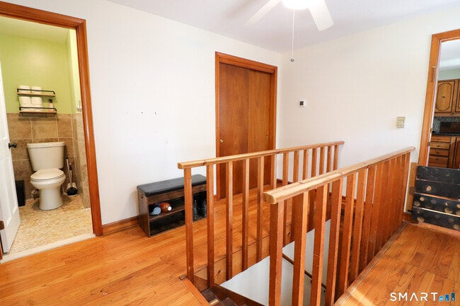 Building Photo - 63 Home Ave