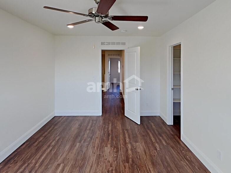 Building Photo - 2601 W 3400 S