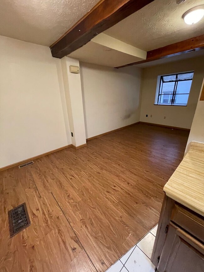 Building Photo - 64-70 Chittenden Avenue