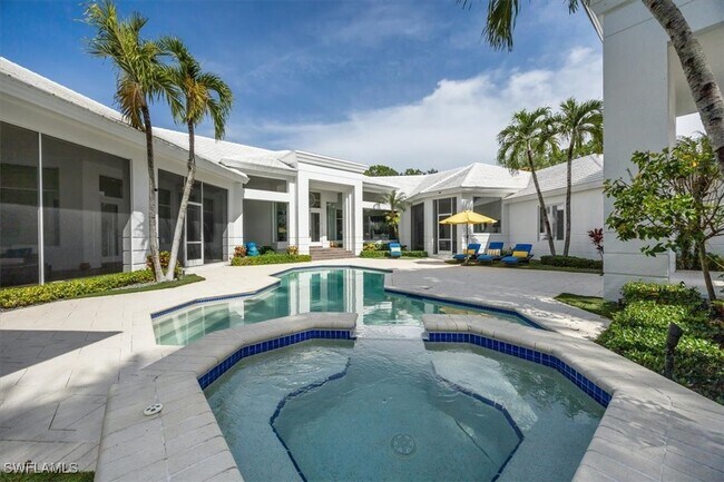 Building Photo - 5000 Groveland Terrace