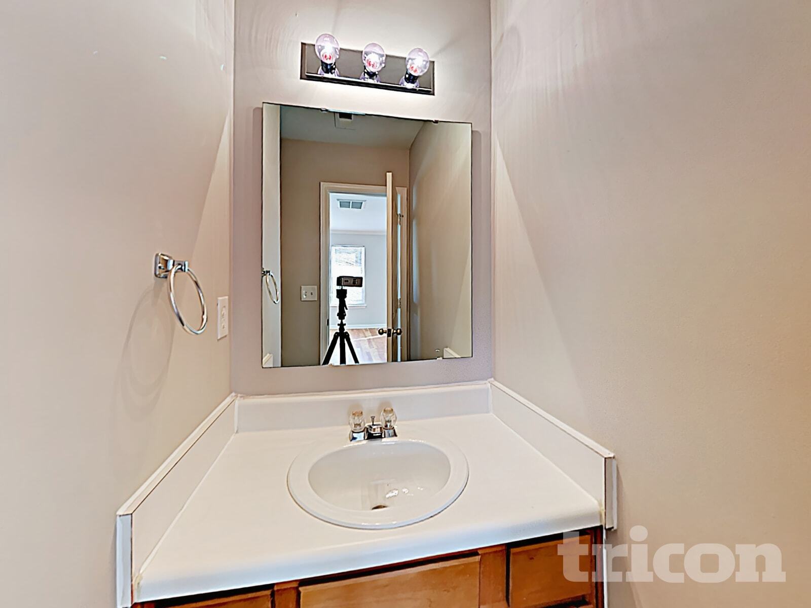 Building Photo - 1111 Rolette Ct