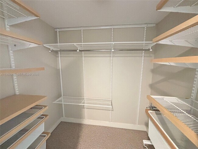 Building Photo - 55 Merrick Wy