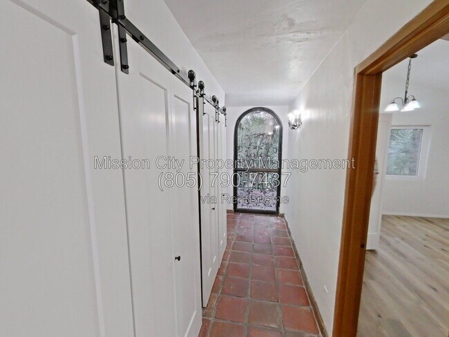 Building Photo - 1055 Toro Canyon Rd