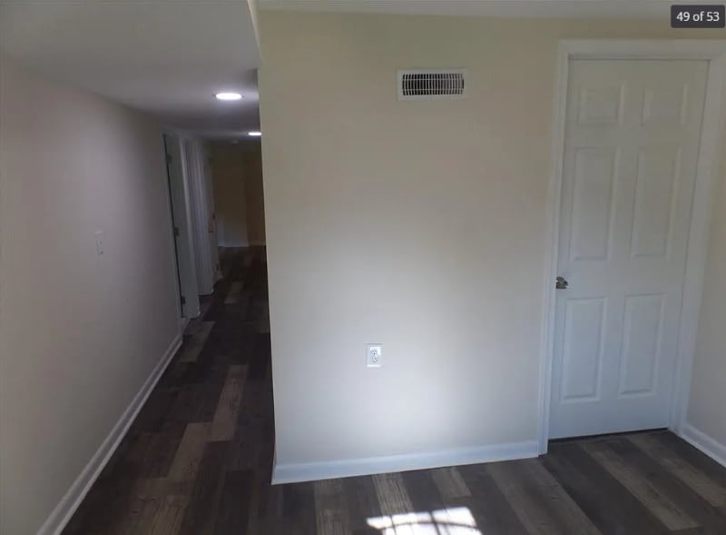 Building Photo - 1624 Darby Dr