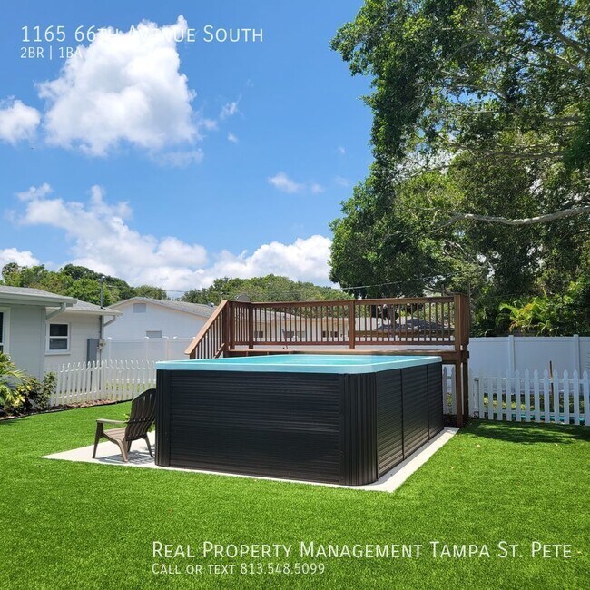 Building Photo - OUTSTANDING ST PETERSBURG POOL HOME AVAILA...
