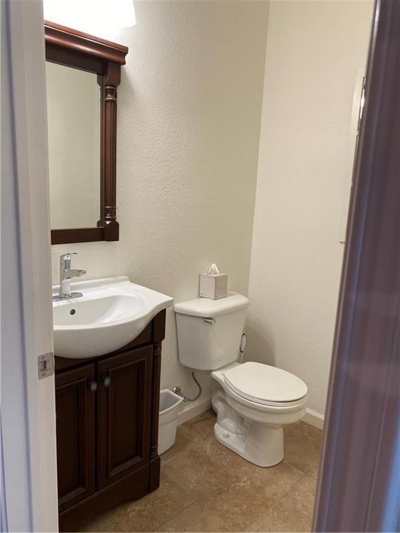 Building Photo - 7501 Shadowridge Run
