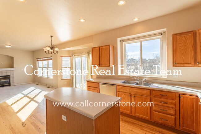 Building Photo - 819 Ridgebury Pl