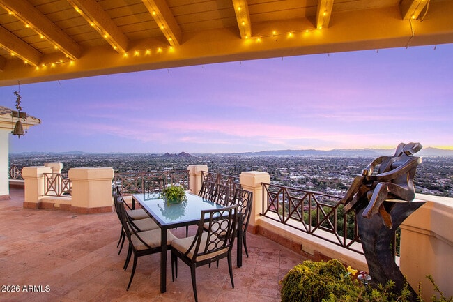 Building Photo - 5400 E Valle Vista Rd