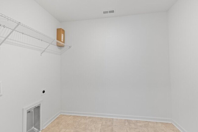 Building Photo - 539 S Lincoln St