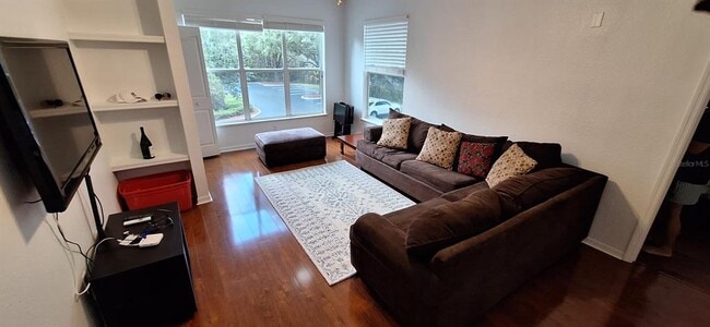 Building Photo - 8927 Legacy Ct