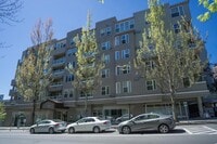 Building Photo - 2 bedroom in Seattle WA 98105