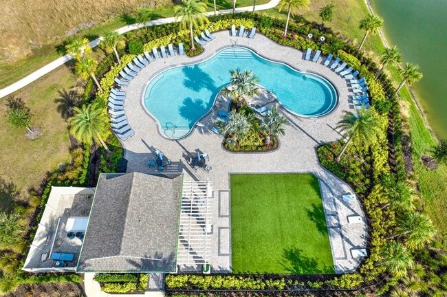 Building Photo - 2191 Hallier Cv