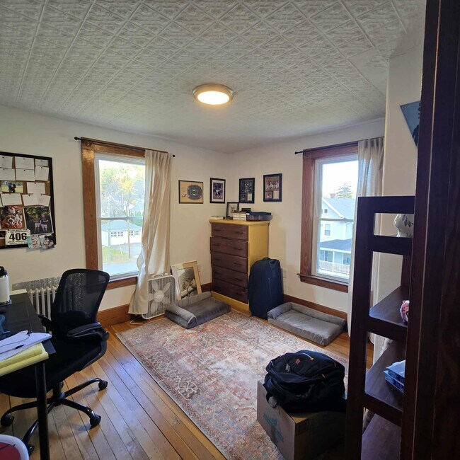 Building Photo - 67 Park St