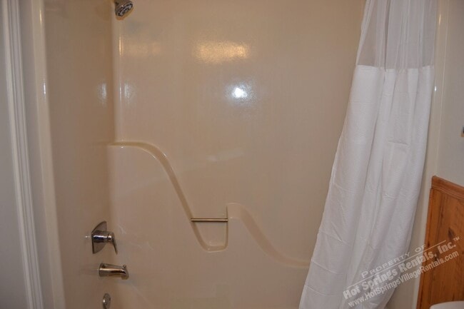 Building Photo - Carmona Area | Home | 71ColLWy