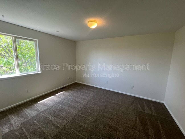 Building Photo - 3790 E 92nd Pl