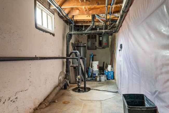 Building Photo - Charming Home in Spokane’s Heart – Unfurnished