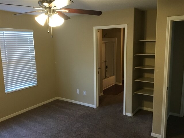 Building Photo - 15722 Youpon Valley Dr