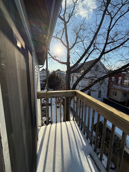 Building Photo - 74-78 Hammond Ave