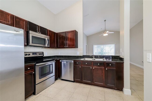 Building Photo - 417 Peppermill Cir