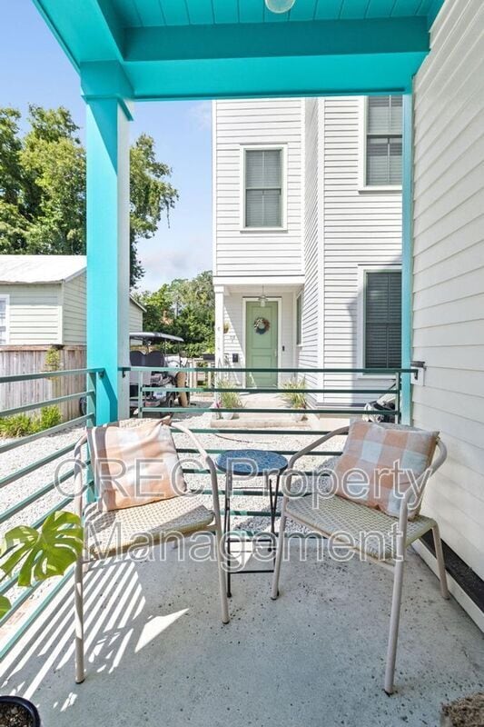 Building Photo - 3 1/2 Maranda Holmes St