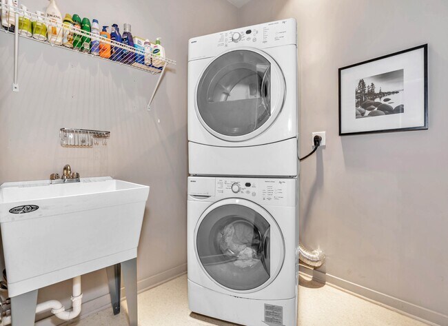 Building Photo - 118 Bancroft Mills Rd