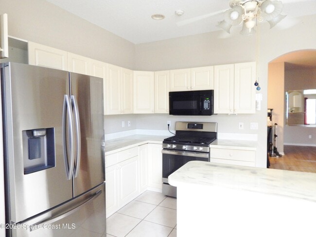Building Photo - 4590 Brantford Ct