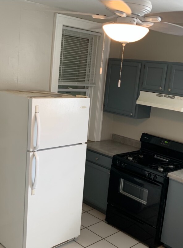 Building Photo - 5017 Milentz Ave