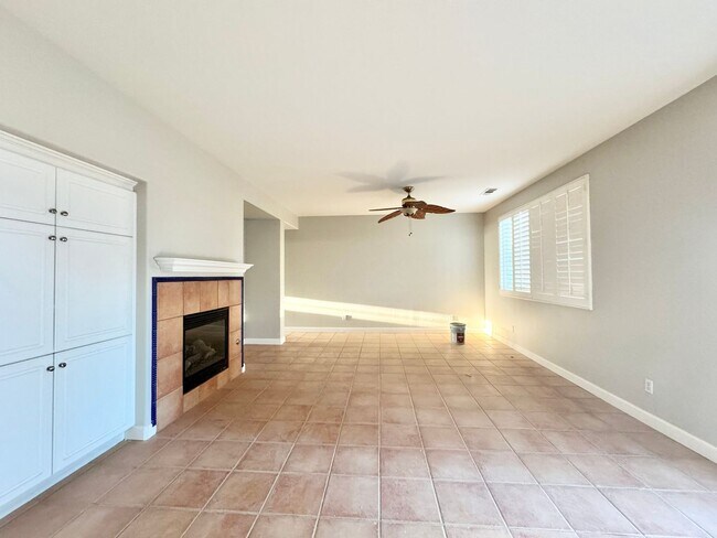 Building Photo - 2871 Pinta Ct