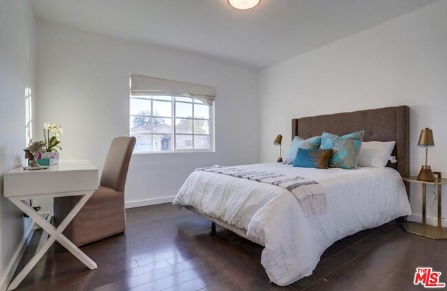 Building Photo - 12527 Emelita St