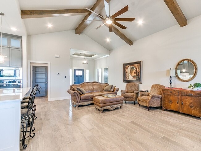Building Photo - Beautiful 4 Bed 2 Bath Home in Norman