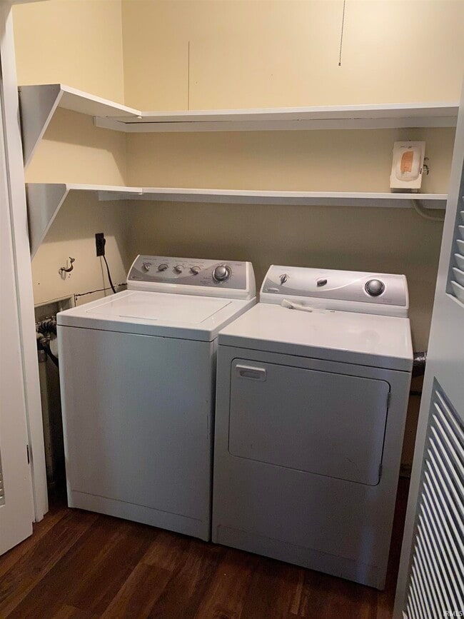 Building Photo - 1421 Nevada Ave