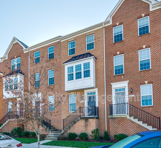 Building Photo - 4519 Foster Ave