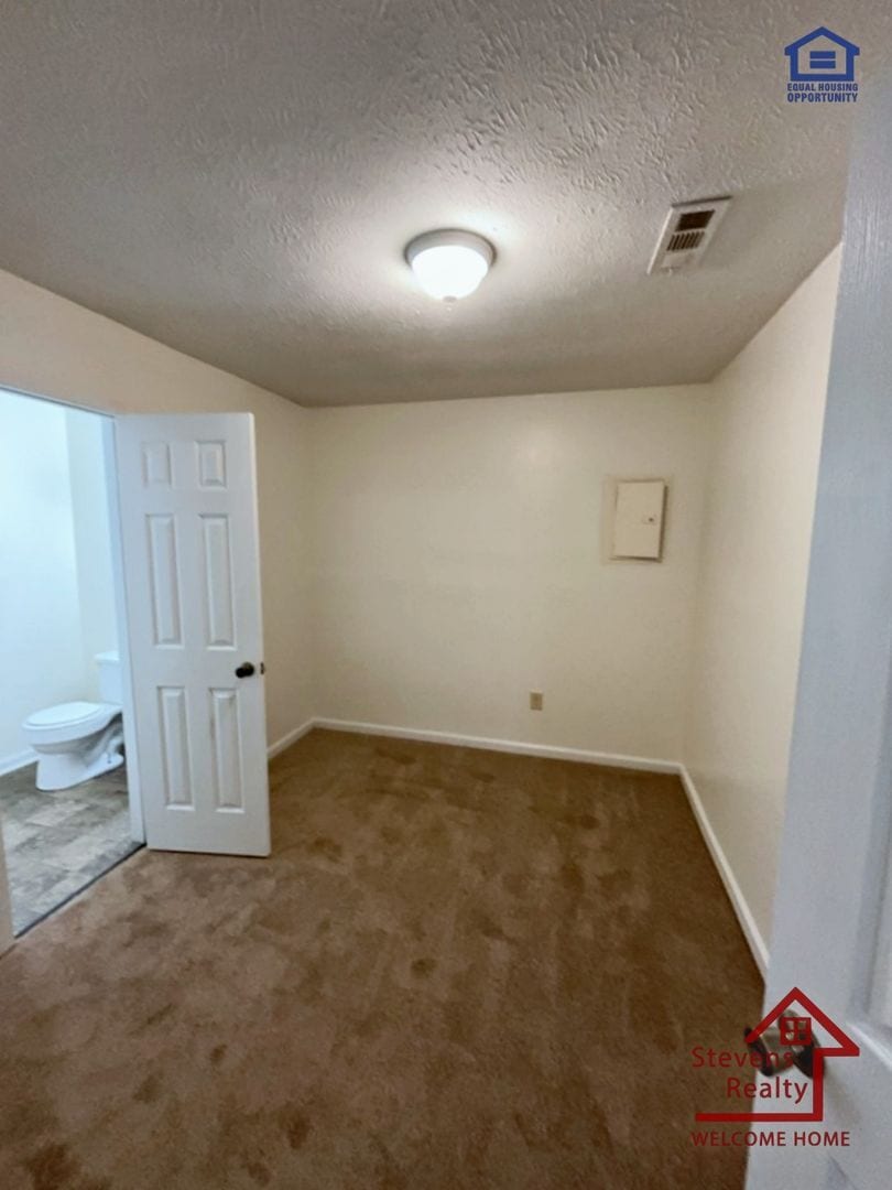 Building Photo - 55 Dogwood Pointe Dr