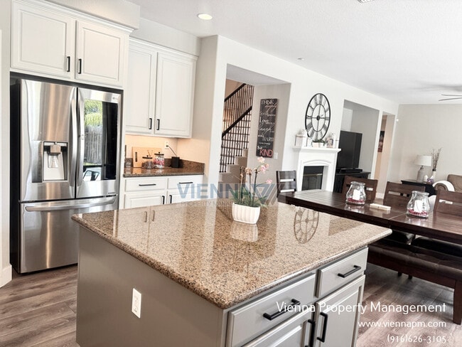 Building Photo - 2169 Mount Errigal Pl