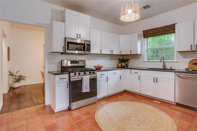 Building Photo - 716 S Rosemont Ave