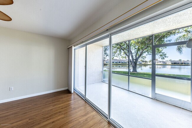 Building Photo - PRICE DROP!! UNFURNISHED ANNUAL RENTAL. CL...