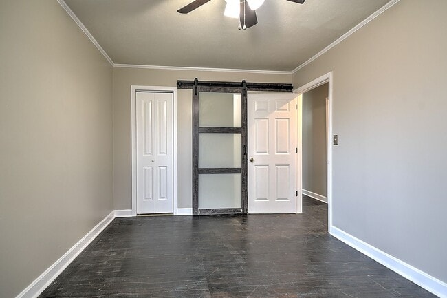 Building Photo - 108 Cottonwood Dr