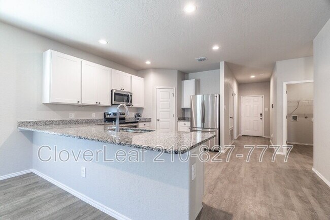 Building Photo - 7415 Marina Del Rey