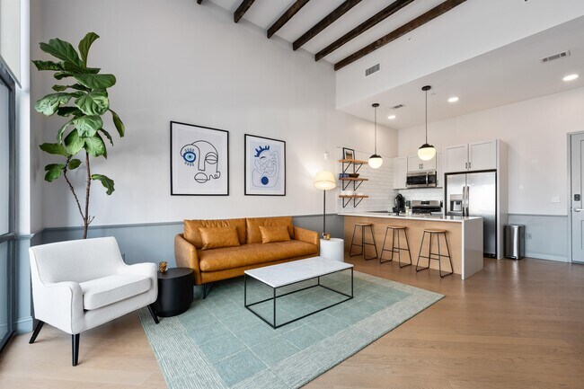 Building Photo - 2212 Morris Ave