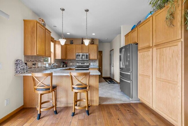 Building Photo - 1206 Meadow Sweet Dr