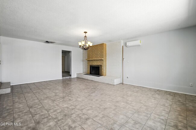 Building Photo - 9674 Stonehaven Dr
