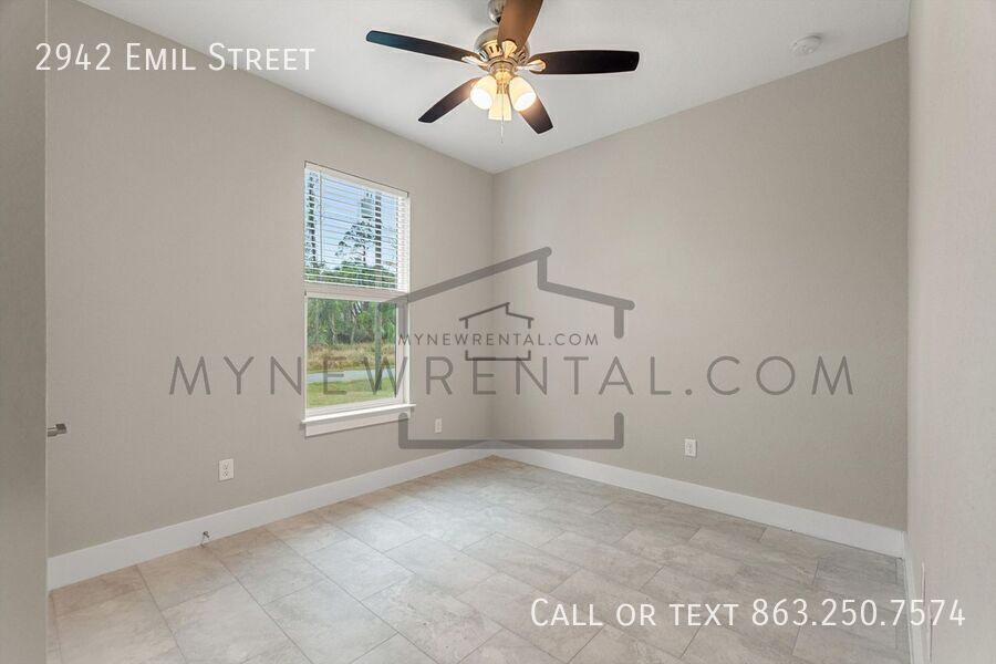 Building Photo - 2942 Emil St