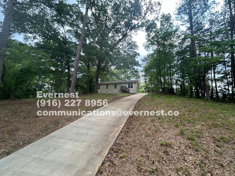 Primary Photo - 1612 Deer Springs Rd