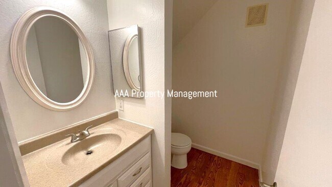 Building Photo - Concord The Crossings Beautiful 3 bedroom 2.5 bath, remodeled kitchen, 2 car garage