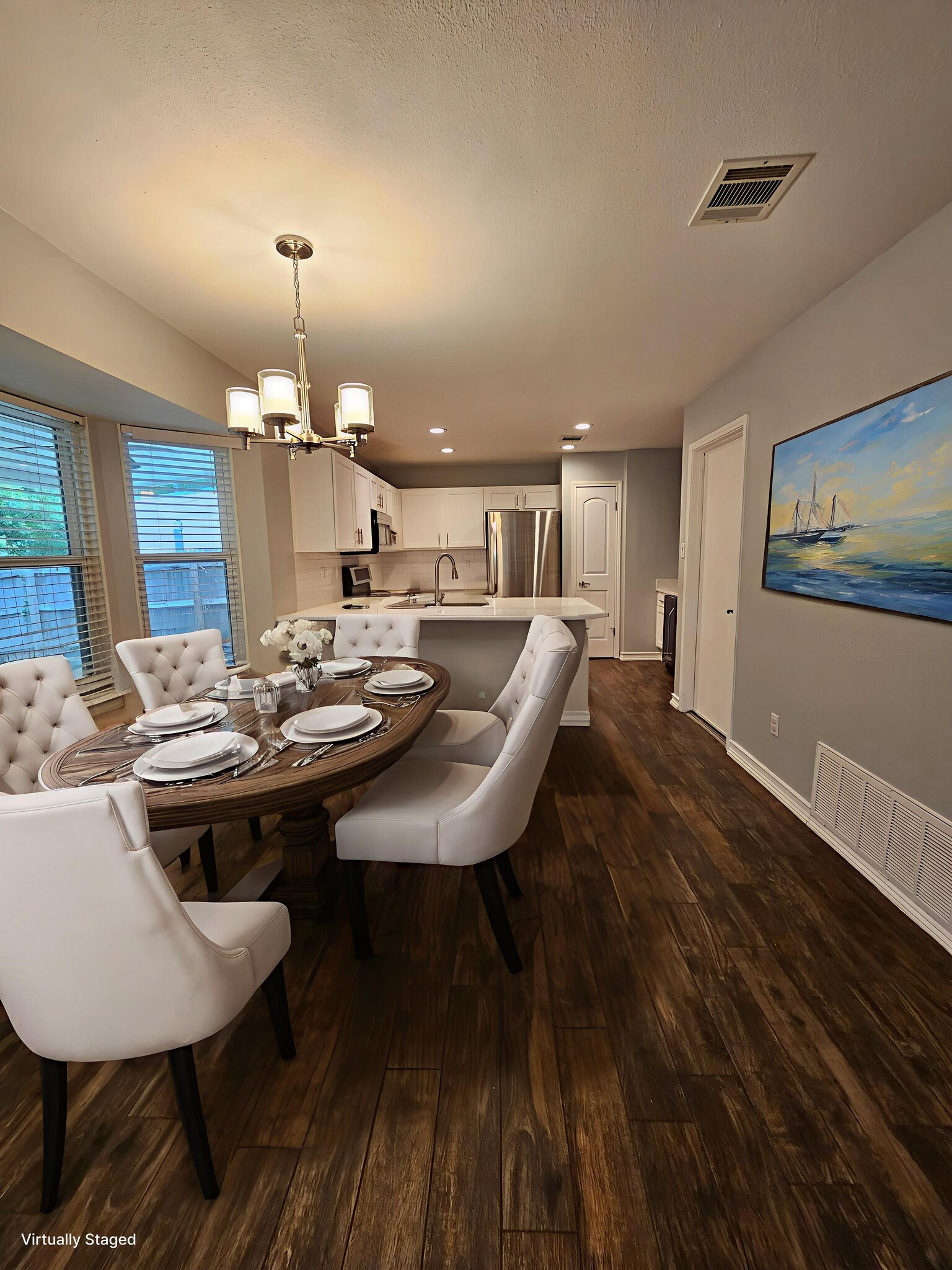 Building Photo - 2134 Pecan Hollow Dr