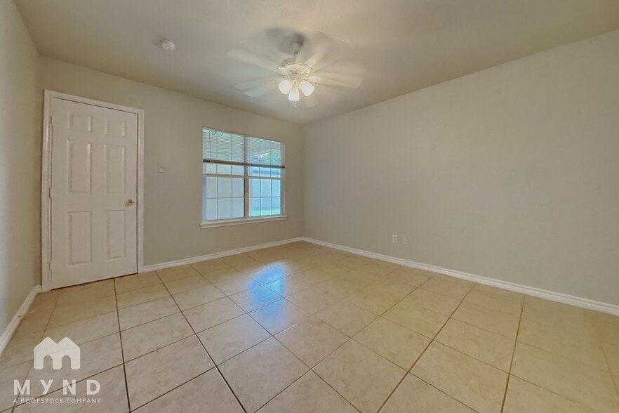 Building Photo - 19230 Cypress Canyon Dr