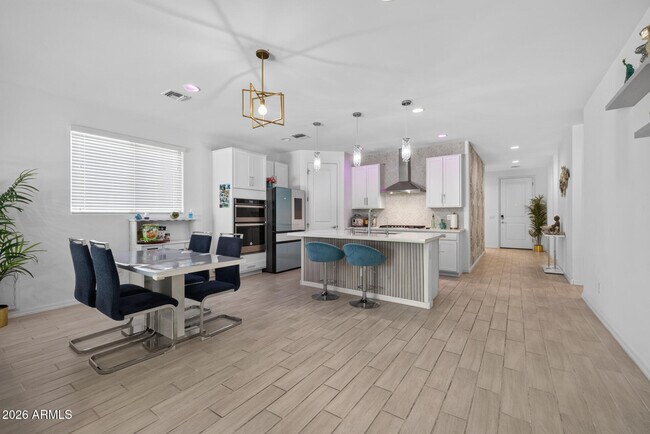 Building Photo - 9756 E Seismic Ave