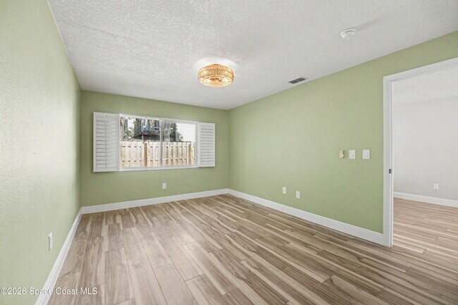 Building Photo - 8741 Seagrape Ct