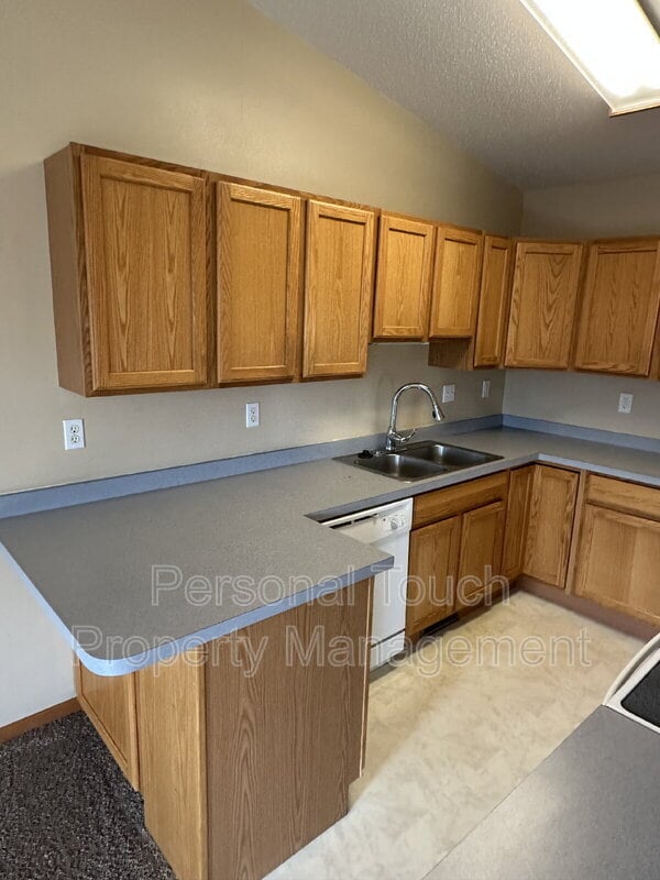 Building Photo - 2571 Amber Valley Ct