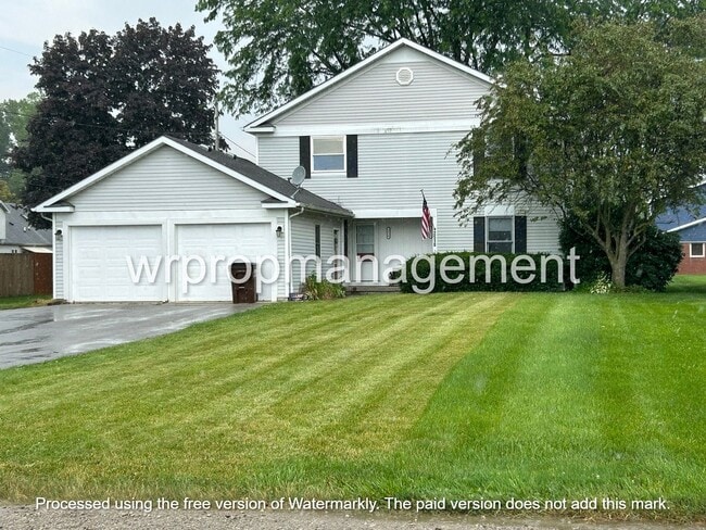 Primary Photo - 2518-2520 Dean Road